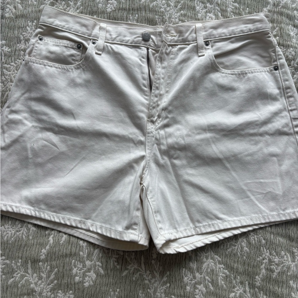 Uniqlo White Women's Denim Shorts